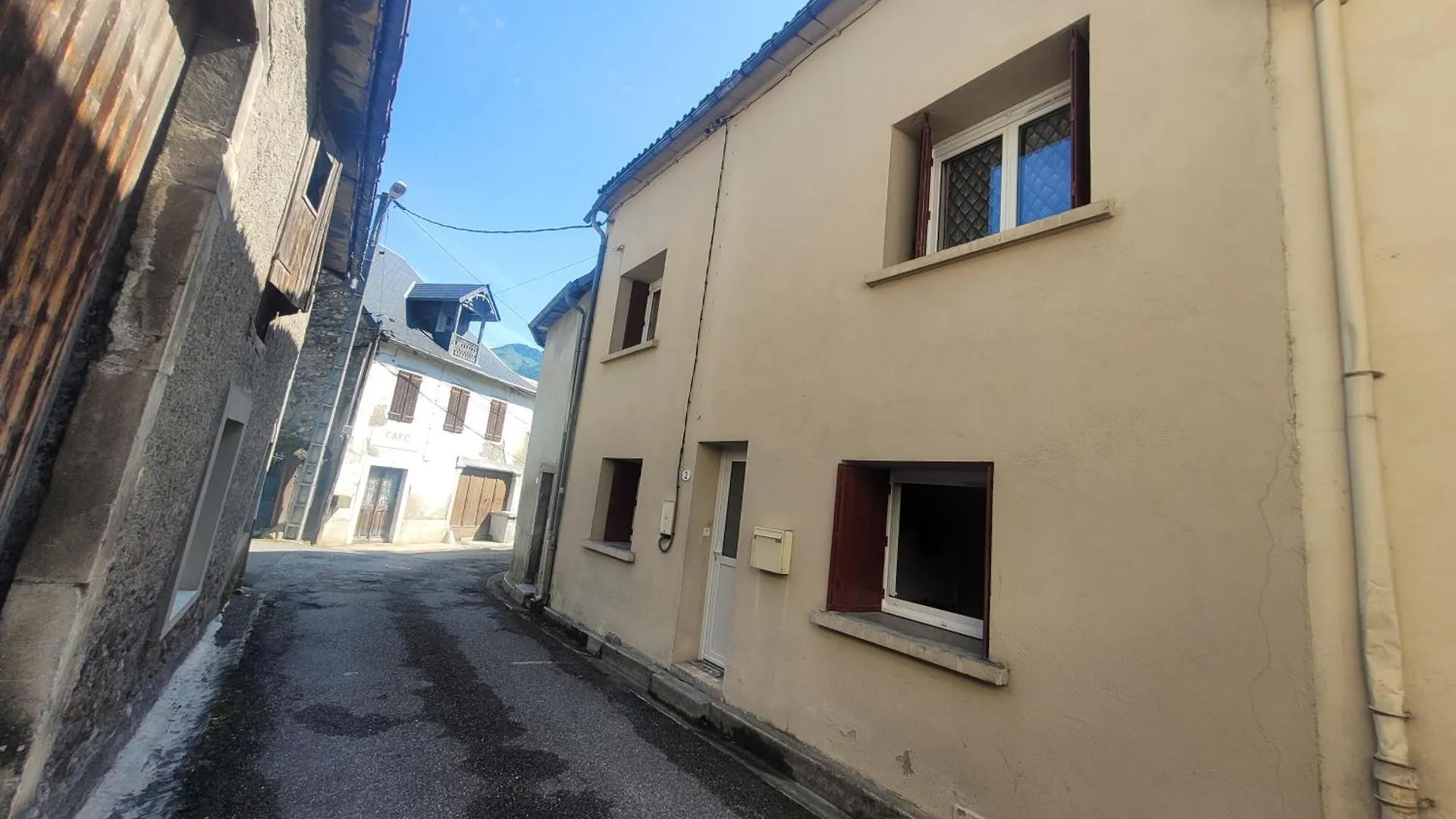 Chez Nimel Marignac contacts